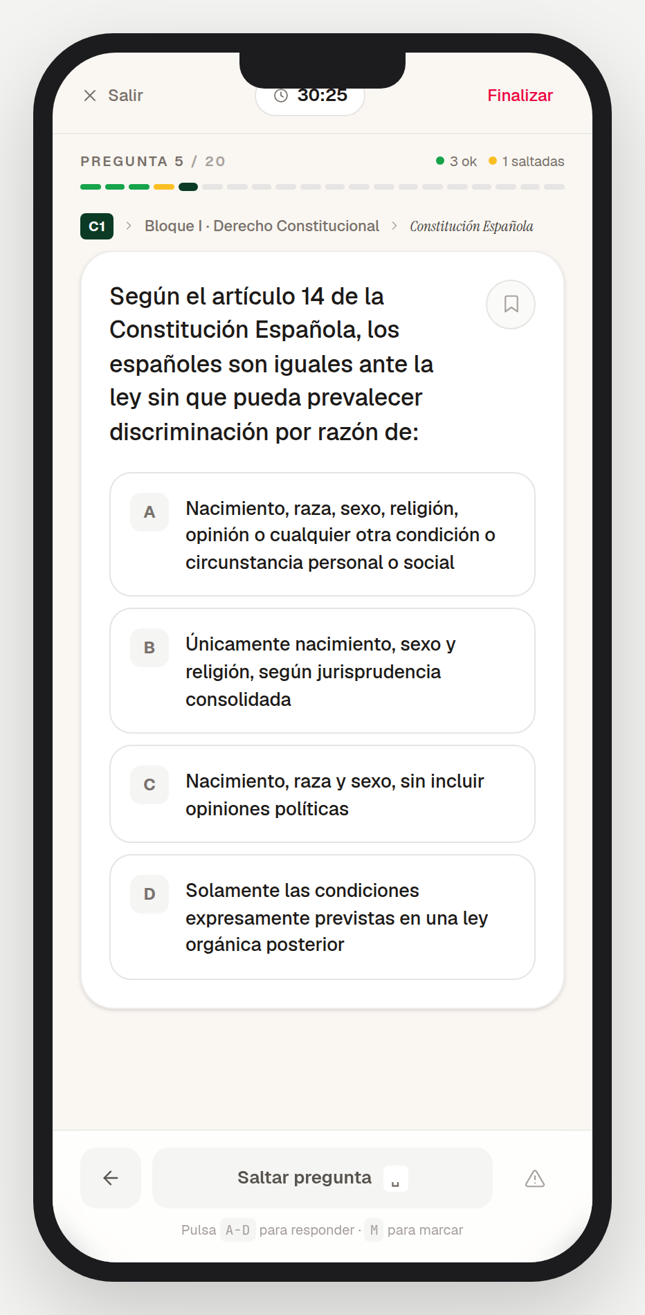 Pregunta tipo test en el móvil: bloque, norma, cuatro opciones y progreso del test